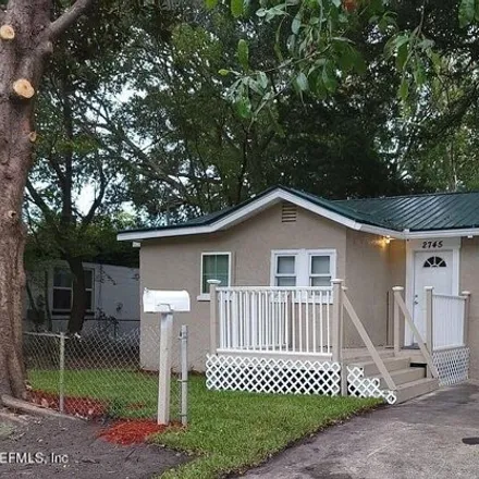 Buy this 3 bed house on 2745 Darrow St in Jacksonville, Florida