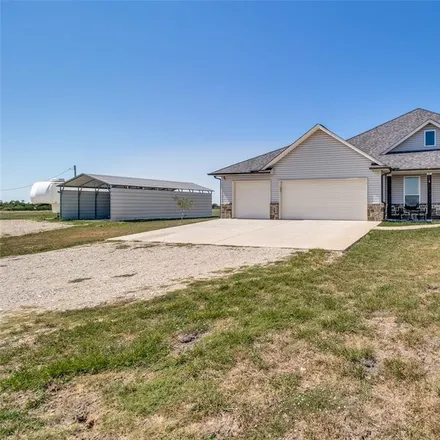Buy this 4 bed house on 9319 County Road 626 in Collin County, TX 75424