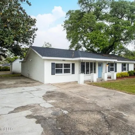 Image 2 - 303 Alexander Road, Long Beach, MS 39560, USA - House for sale