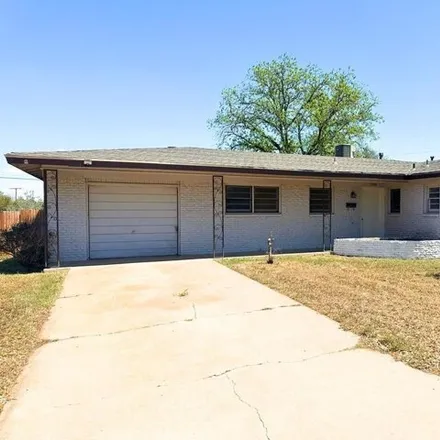 Rent this 3 bed house on 1177 West Humble Avenue in Midland, TX 79705
