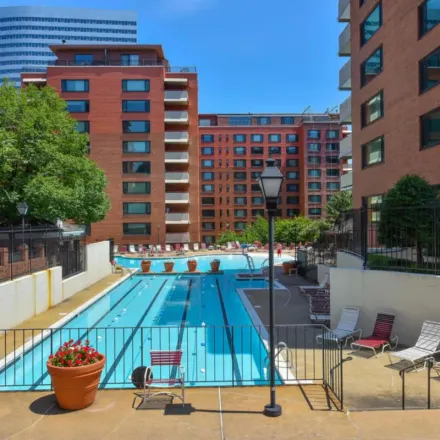 Rent this 1 bed apartment on River Place North in 1121 Arlington Boulevard, Arlington