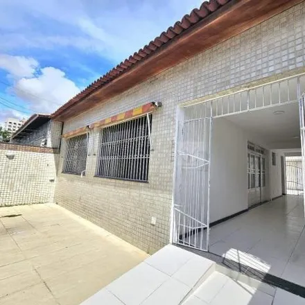 Rent this 4 bed house on CIEE -Centro Integrado Empresa Escola in Rua Doutor Silvio Cezar Leite 116, Salgado Filho