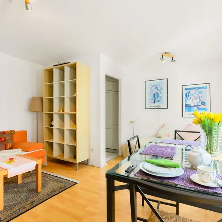 Rent this 2 bed apartment on Höscheleweg 1 in 70188 Stuttgart, Germany