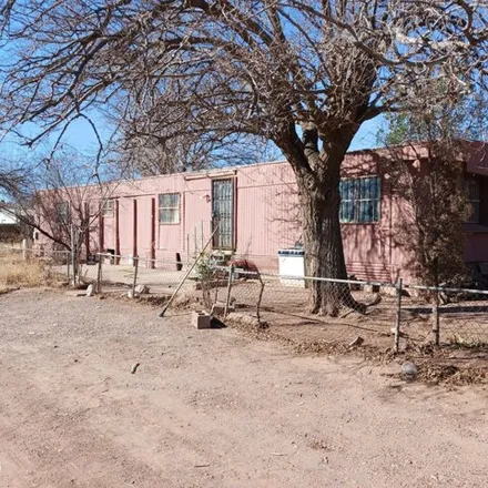 Buy this studio apartment on 2509 East Carnation Street in Cochise County, AZ 85607