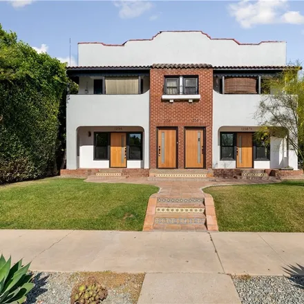 Image 1 - 1236 South Cloverdale Avenue, Los Angeles, CA 90019, USA - Townhouse for sale