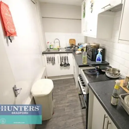 Image 7 - Claremont Terrace, Bradford, BD5 0DQ, United Kingdom - House for rent