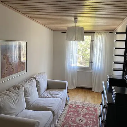 Rent this 5 bed apartment on Traktorvägen 14-32 in 135 43 Tyresö kommun, Sweden