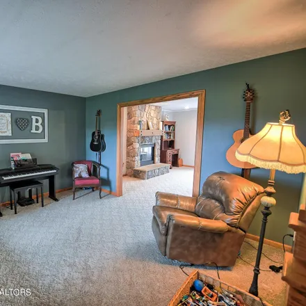 Image 3 - 11205 South Bauer Road, Watertown Township, MI 48822, USA - House for sale