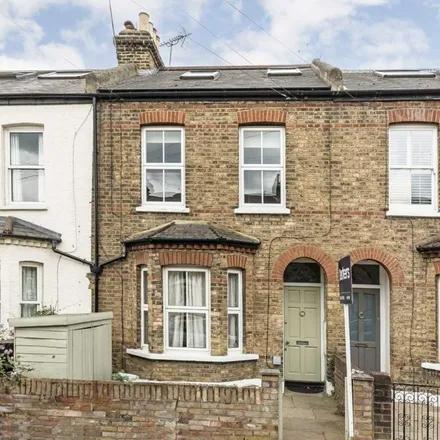 Rent this 3 bed apartment on Saint Margaret's Grove in London, TW1 1JG