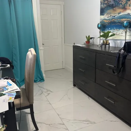 Image 3 - 474 Southwest 63rd Avenue, Plantation, FL 33317, USA - Room for rent