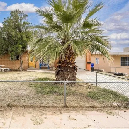 Buy this 3 bed house on 2328 Skyway Drive in Las Cruces, NM 88001