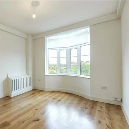 Rent this 1 bed room on Grove End Road in London, NW8 9BS