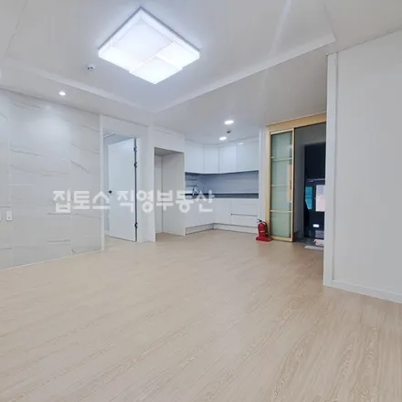 Rent this 2 bed apartment on 서울특별시 강북구 미아동 791-3279