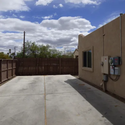 Image 3 - 1621 North Dodge Boulevard, Tucson, AZ 85716, USA - House for rent