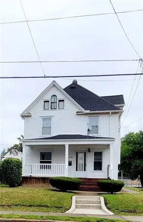 Buy this 4 bed house on 1521 Harrisburg Avenue Northeast in Crystal Park, Canton