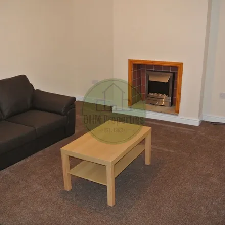 Rent this 2 bed apartment on Pizza Hut Delivery in 71A New Road Side, Farsley
