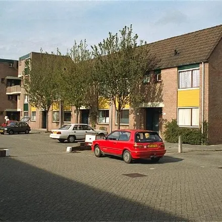 Rent this 4 bed apartment on Wisselspoor 241 in 2908 AD Capelle aan den IJssel, Netherlands