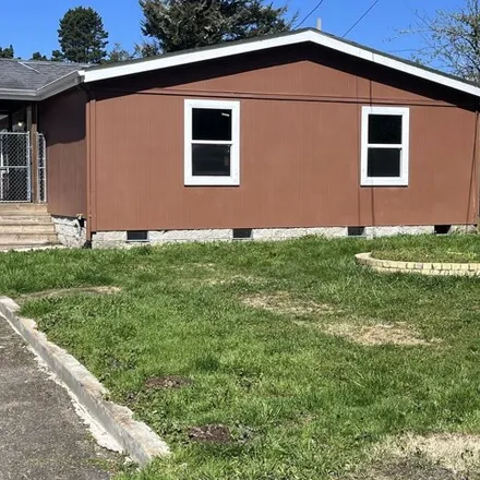 Buy this studio apartment on Charito ceramics in Libby Lane, Coos County