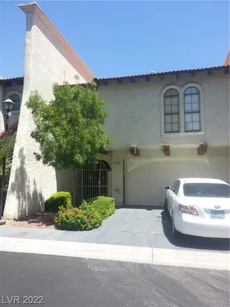 Image 2 - 4924 Mozart Drive, Spring Valley, NV 89146, USA - Townhouse for rent