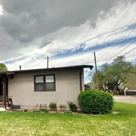 Image 3 - 3048 Lucas Avenue, Pueblo, CO 81005, USA - House for sale
