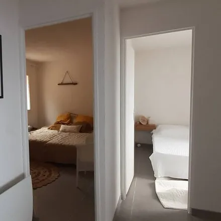 Rent this 2 bed apartment on Centre d'incendie et de secours de Cavalaire-sur-Mer in Chemin des Mannes, 83240 Cavalaire-sur-Mer