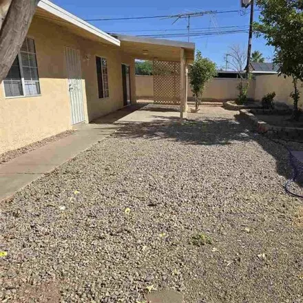 Image 7 - 132 E 25th Pl, Yuma, Arizona, 85364 - House for sale