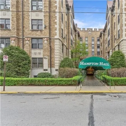 Image 2 - Hampton Hall, 166 North Dithridge Street, Pittsburgh, PA 15213, USA - Condo for sale