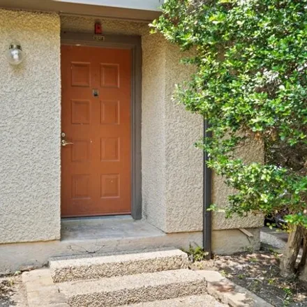 Image 4 - 4601O N Connor Rd Unit 1247, Irving, Texas, 75062 - Condo for sale