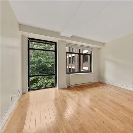 Buy this 2 bed condo on 3536 Cambridge Ave Apt 5D in New York, 10463