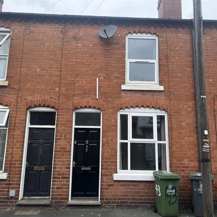 Rent this 2 bed townhouse on Moncrieffe Street in Walsall, WS1 2LD