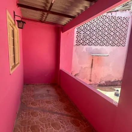 Rent this 1 bed house on Rua Coronel Francisco Soares in Centro, Nova Iguaçu - RJ
