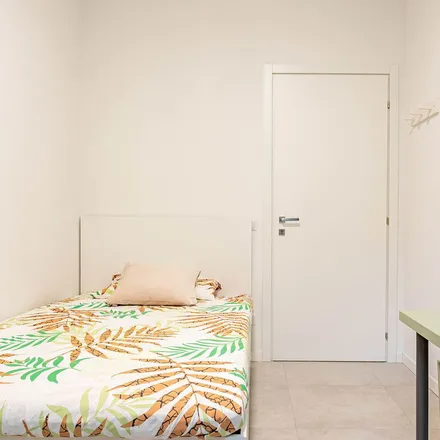 Image 1 - Via Giuseppe Candiani 101/1, 20158 Milan MI, Italy - Apartment for rent