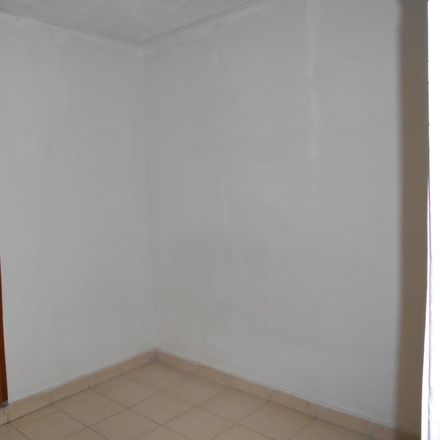 Rent this 3 bed apartment on Carrera 40B in Comuna 10, 720025 Perímetro Urbano Santiago de Cali