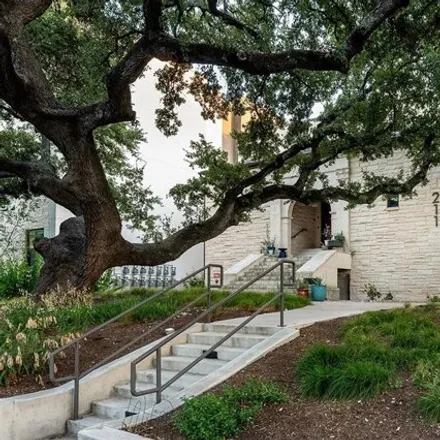 Buy this 2 bed condo on 211 West Johanna Street in Austin, TX 78704