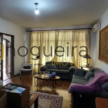 Buy this 2 bed house on Avenida Jurema 1046 in Mirandópolis, São Paulo - SP