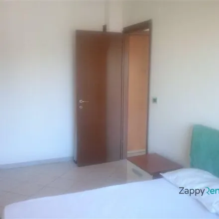 Rent this 1 bed apartment on Via Isonzo in 20152 Cesano Boscone MI, Italy