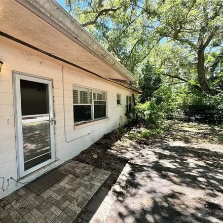 Image 3 - 2535 Floyd St, Sarasota, Florida, 34239 - House for sale