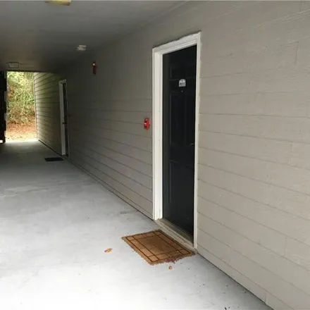 Rent this 3 bed condo on 6111 Santa Fe Pkwy in Sandy Springs, Georgia