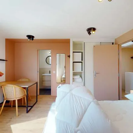 Image 3 - 48 bis Rue de Rosny, 93100 Montreuil, France - Apartment for rent