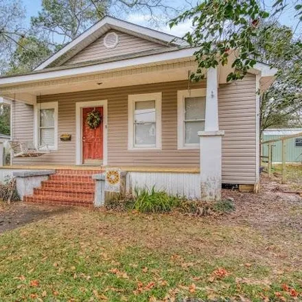 Image 2 - 1820 Swarthmore Street, Alexandria, LA 71301, USA - House for sale