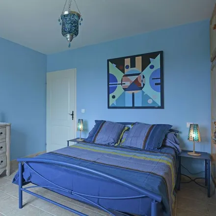 Rent this 3 bed house on Route de la Carreyrasse in 30200 Saint-Laurent-de-Carnols, France