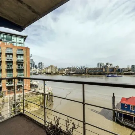 Image 4 - St Saviour's Wharf, 25 Mill Street, London, SE1 2AY, United Kingdom - Apartment for rent