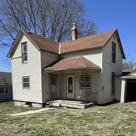 Buy this 4 bed house on 381 South 20th Street in Clarinda, IA 51632