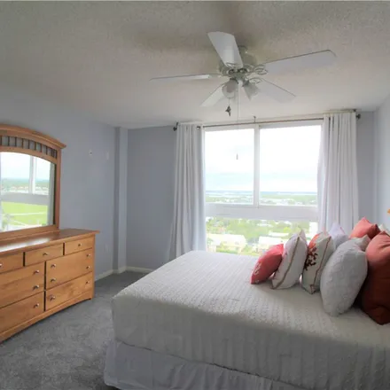 Image 5 - 2784 Atlantic Beach Boulevard, Fort Pierce Shores, Saint Lucie County, FL 34949, USA - Apartment for rent