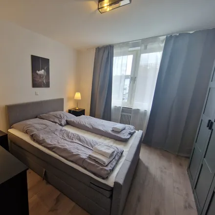 Rent this 3 bed apartment on Schwerinstraße 32 in 40477 Dusseldorf, Germany
