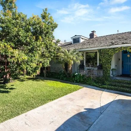 Buy this 3 bed house on 10535 Moorpark Street in Los Angeles, CA 91602