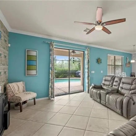 Image 6 - 8987 Water Tupelo Road, Fort Myers, FL 33912, USA - House for sale