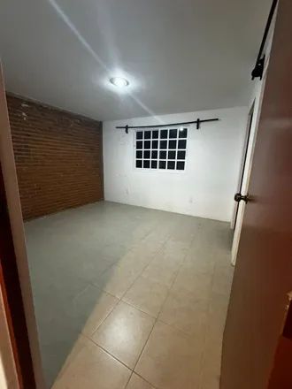 Rent this studio house on Privada Revolución in Fraccionamiento La Trinidad, 90807 Santa Ana Chiautempan