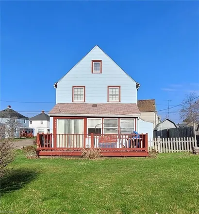 Buy this 3 bed house on 1515 Maryland Avenue Southwest in Canton, OH 44710