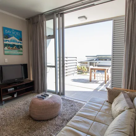 Image 8 - Home, 36 Woodford Avenue, Camps Bay, Cape Town, 8005, South Africa - Apartment for rent